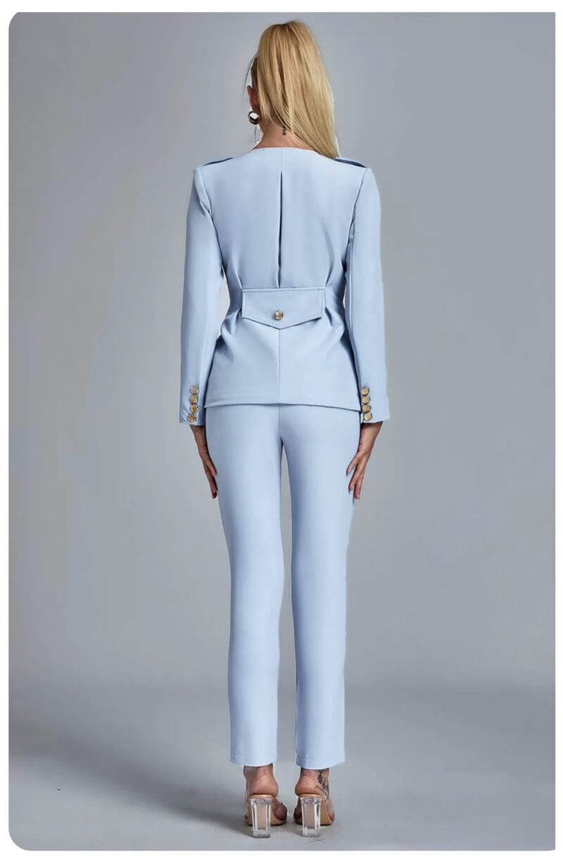 Light blue costume - Image 4